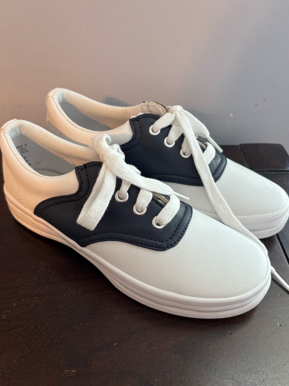 NWOT Keds School Days II size 1 saddle shoes navy white